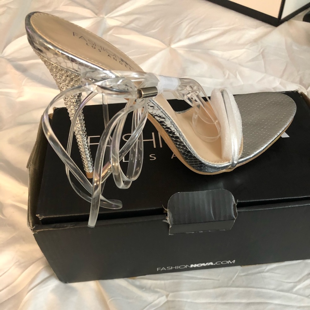 Fashion nova heels